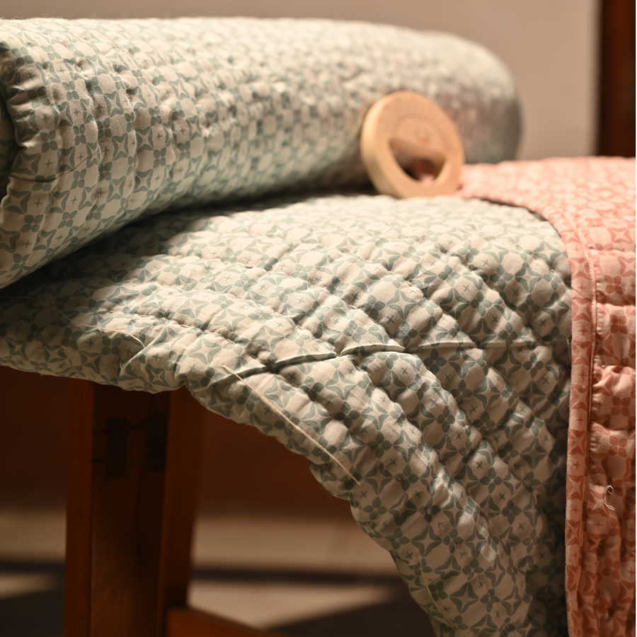 Hand Stitched Reversible AC Comforter – Green & Peach Floral Motifs