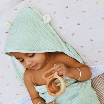 Baby Towel – Mint Green with head cap