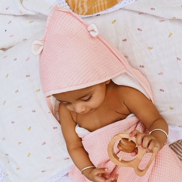 Baby Towel – Pink with head cap