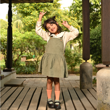 Green Corduroy Tunic Set with Off-White Top