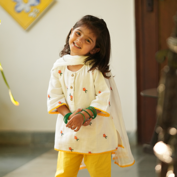 Champa Phool Kurta Set for Girls