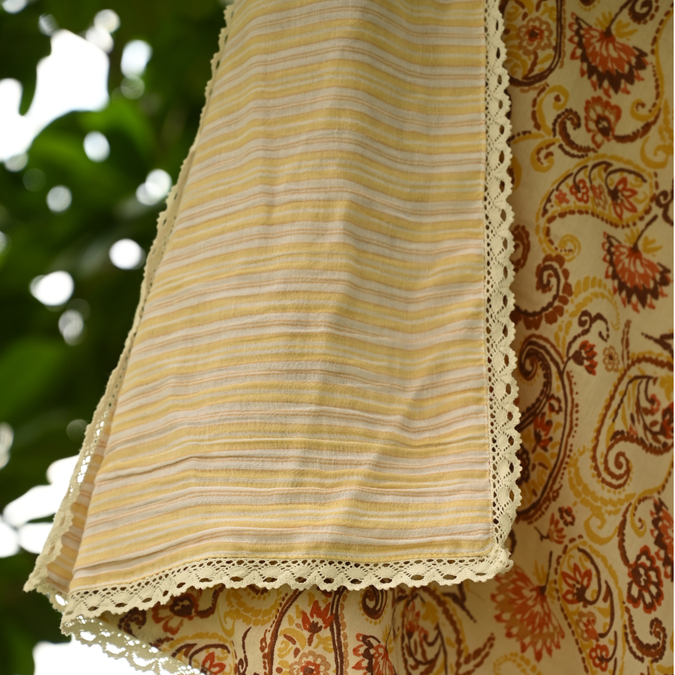 Yellow Paisley – 100% Organic Muslin Dohar